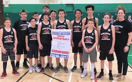 Huron Heights Lightning Hawks win boys regional basketball championship