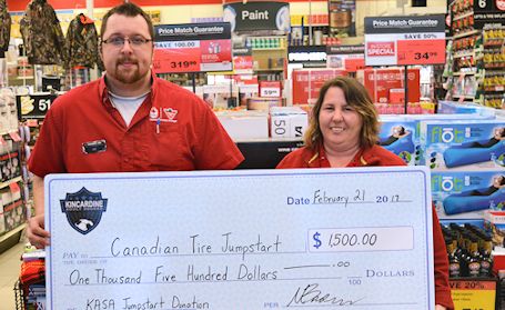 Kincardine Adult Soccer Association donates to Jumpstart program