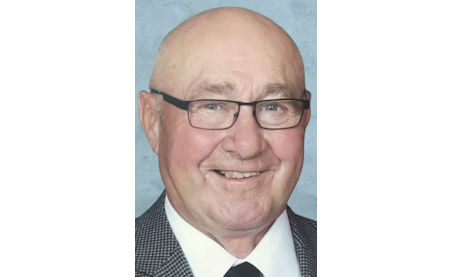 MICHAEL MOORE SNOBELEN