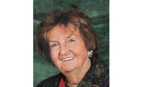 BETTY THELMA McFARLAN (née ELLIOTT)