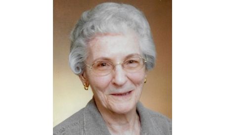 EVELYN MARY MAHOOD (nÃ©e SAVAGE)